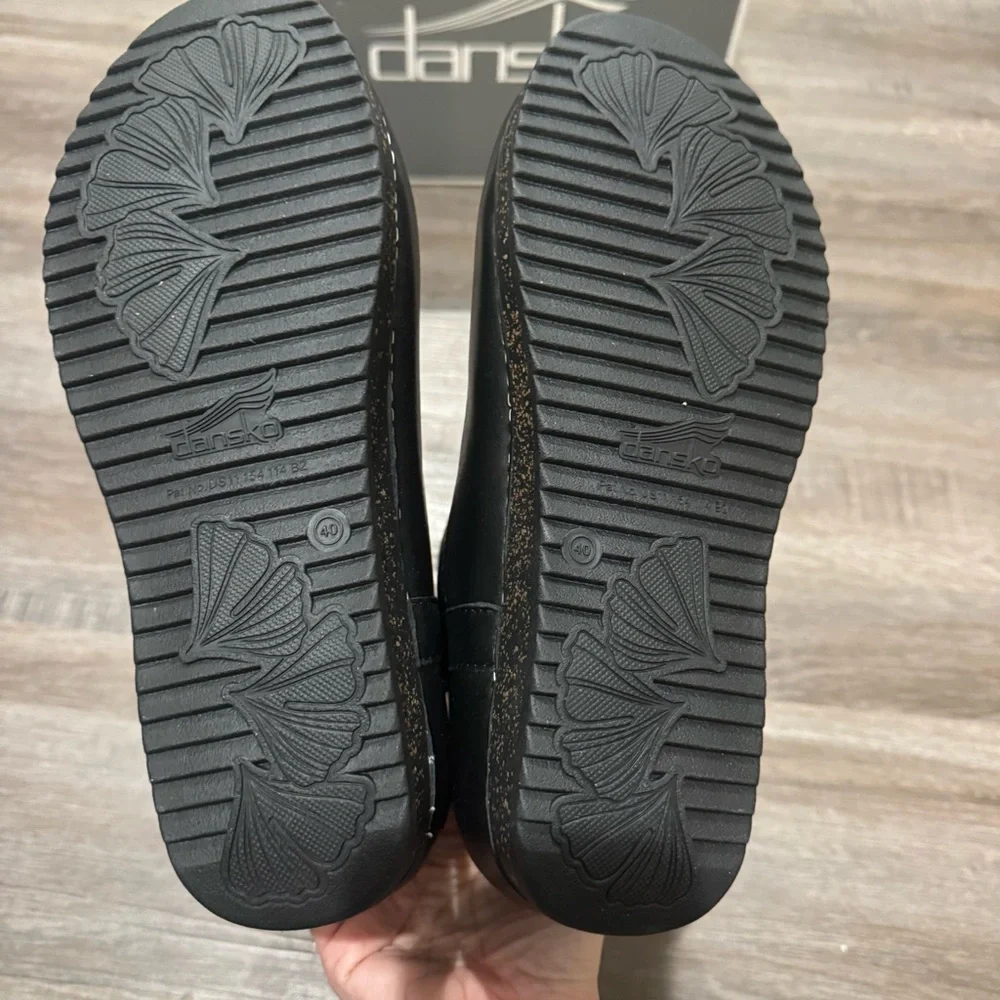 Dansko mckenzie waxy